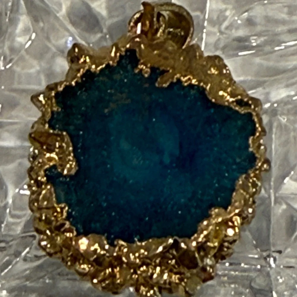 🆕 Natural Solar Quartz Druzy Pendant – Gold-Plated Edge on 925 Sterling Silver - Picture 8 of 10